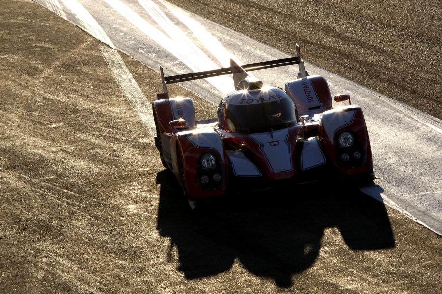  Toyota TS030 Hybrid 2012 года  (фото 20 из 39)